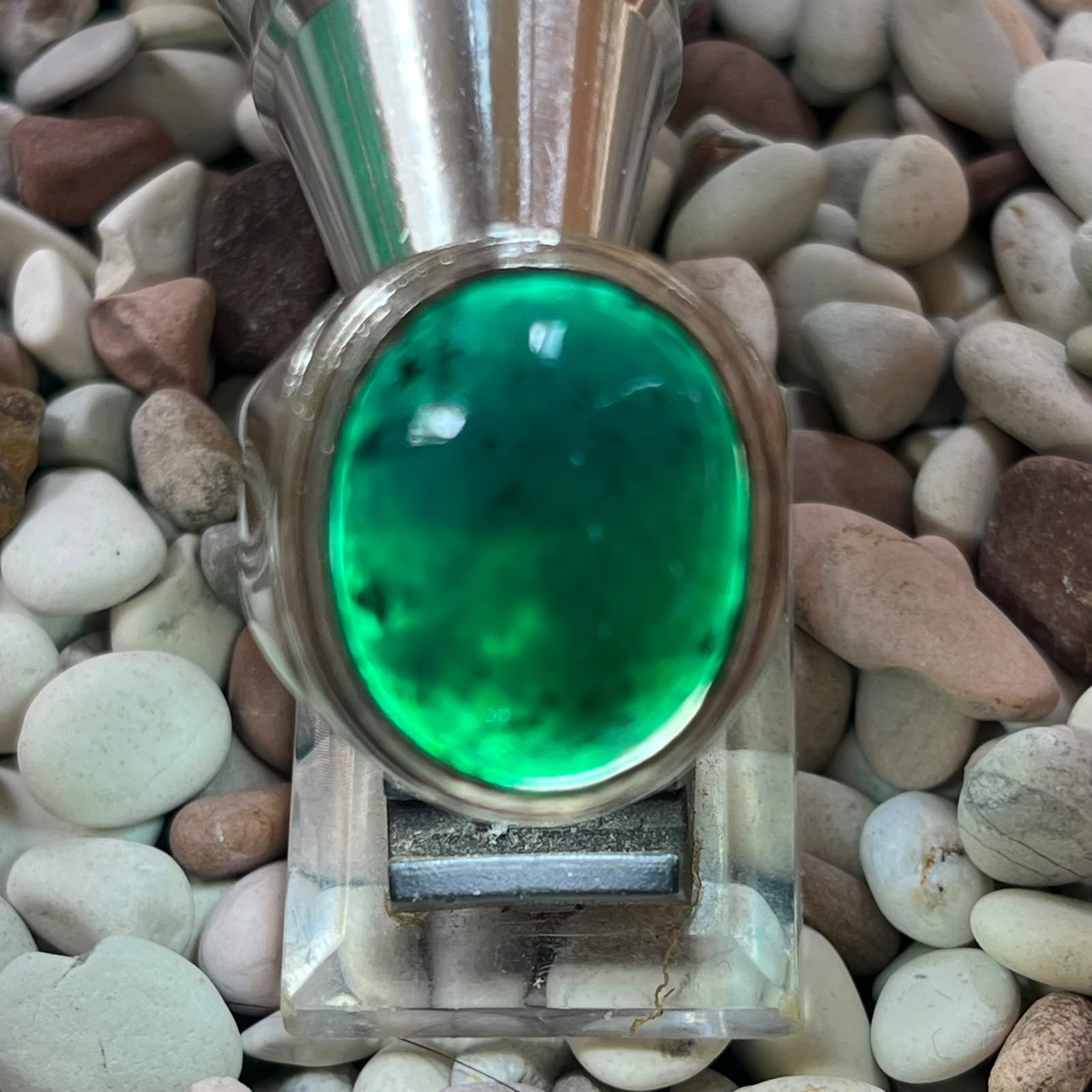 Cincin Batu Bacan Natural Disenter Tembus